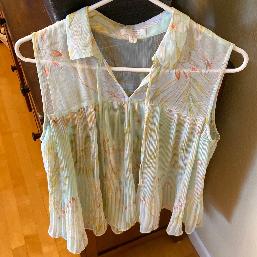 Lauren Conrad Sleeveless Blouse (L)